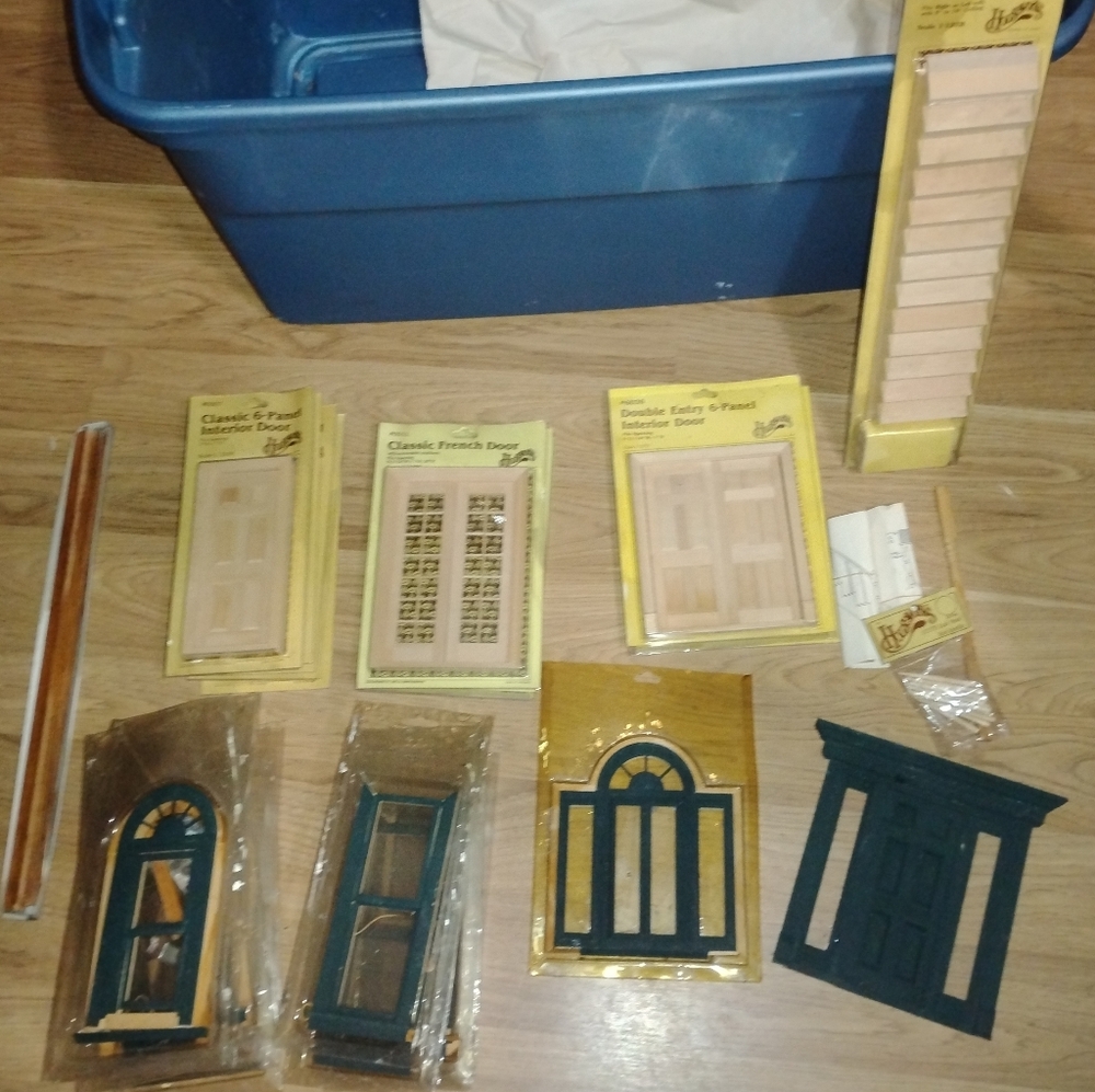Miniature Window Set - Blue and Natural